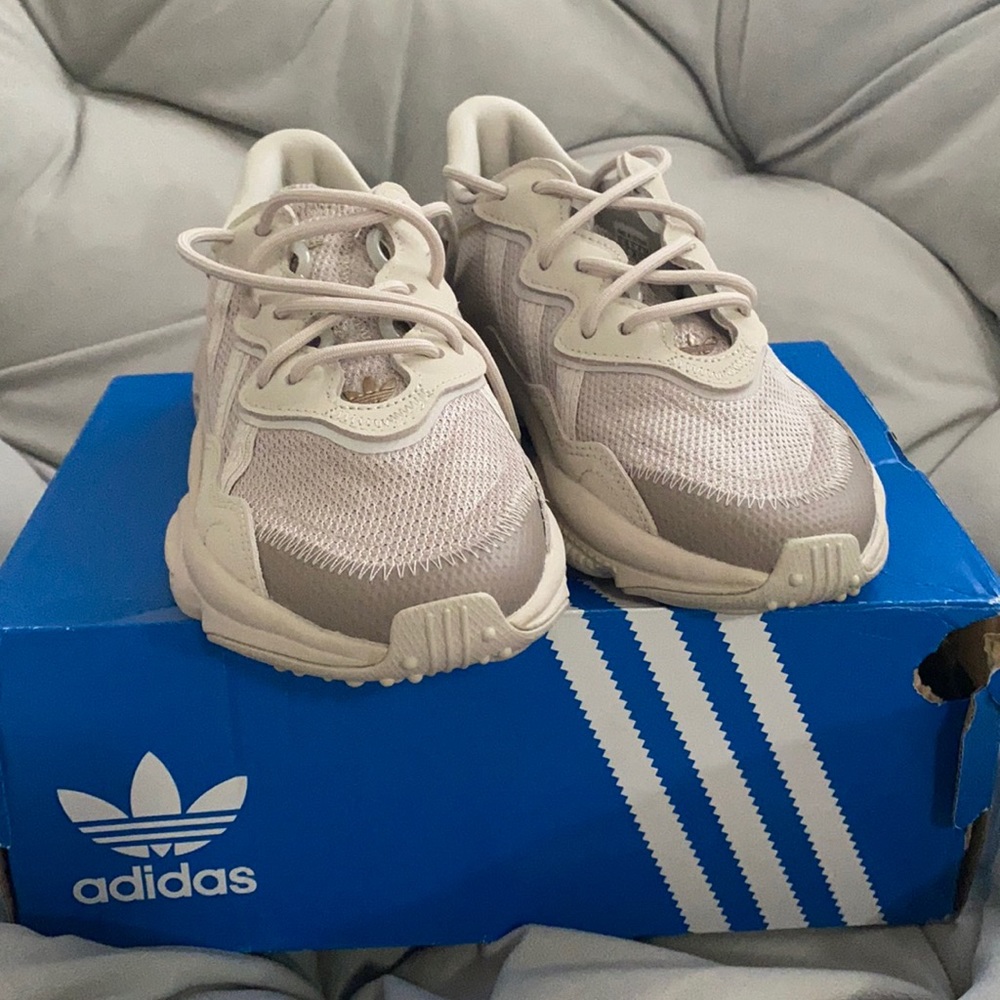 Adidas Ozweego Women's